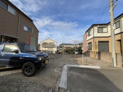 五感で感じる、現地でしかわからない事も沢山ございます。周辺環境なども一緒にご案内いたしますのでお気軽にお問合せください。
