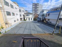 五感で感じる、現地でしかわからない事も沢山ございます。周辺環境なども一緒にご案内いたしますのでお気軽にお問合せください。
