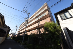 五感で感じる、現地でしかわからない事も沢山ございます。周辺環境なども一緒にご案内いたしますのでお気軽にお問合せください。
