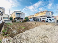 五感で感じる、現地でしかわからない事も沢山ございます。周辺環境なども一緒にご案内いたしますのでお気軽にお問合せください。
