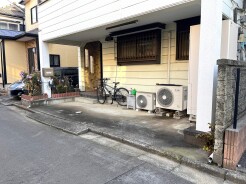 都市ガス、本下水です。