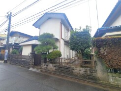 五感で感じる、現地でしかわからない事も沢山ございます。周辺環境なども一緒にご案内いたしますのでお気軽にお問合せください。
