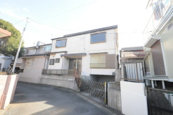 五感で感じる、現地でしかわからない事も沢山ございます。周辺環境なども一緒にご案内いたしますのでお気軽にお問合せください。
