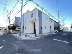 五感で感じる、現地でしかわからない事も沢山ございます。周辺環境なども一緒にご案内いたしますのでお気軽にお問合せください。
