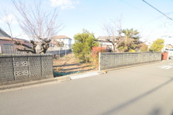 五感で感じる、現地でしかわからない事も沢山ございます。周辺環境なども一緒にご案内いたしますのでお気軽にお問合せください。
