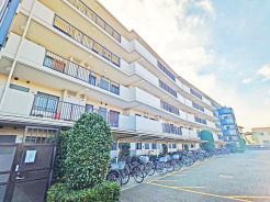 総戸数62戸・管理体制良好、オートロックマンション