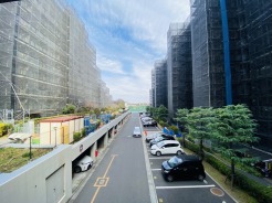 現在大規模修繕工事中です。