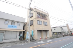 五感で感じる、現地でしかわからない事も沢山ございます。周辺環境なども一緒にご案内いたしますのでお気軽にお問合せください。
