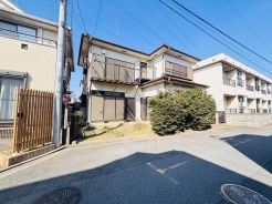 商業施設が徒歩圏内に充実、日々のお買い物も安心な環境です。
