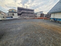 五感で感じる、現地でしかわからない事も沢山ございます。周辺環境なども一緒にご案内いたしますのでお気軽にお問合せください。
