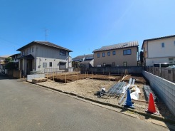 五感で感じる、現地でしかわからない事も沢山ございます。周辺環境なども一緒にご案内いたしますのでお気軽にお問合せください。

