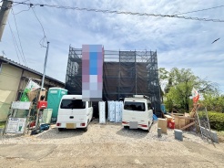 鶴瀬駅バス8分[吹上]徒歩3分のアクセスです。