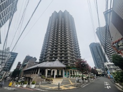 五感で感じる、現地でしかわからない事も沢山ございます。周辺環境なども一緒にご案内いたしますのでお気軽にお問合せください。
