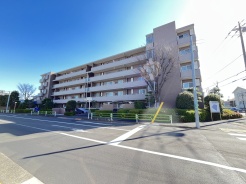 五感で感じる、現地でしかわからない事も沢山ございます。周辺環境なども一緒にご案内いたしますのでお気軽にお問合せください。
