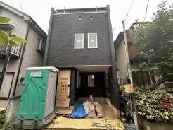 五感で感じる、現地でしかわからない事も沢山ございます。周辺環境なども一緒にご案内いたしますのでお気軽にお問合せください。
