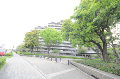 五感で感じる、現地でしかわからない事も沢山ございます。周辺環境なども一緒にご案内いたしますのでお気軽にお問合せください。※リフォーム前です。
