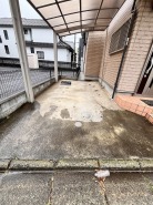 カーポート付き駐車場