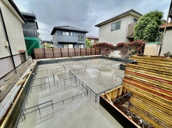 五感で感じる、現地でしかわからない事も沢山ございます。周辺環境なども一緒にご案内いたしますのでお気軽にお問合せください。
