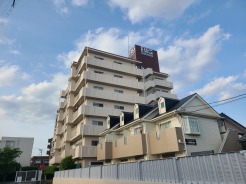 五感で感じる、現地でしかわからない事も沢山ございます。周辺環境なども一緒にご案内いたしますのでお気軽にお問合せください。
