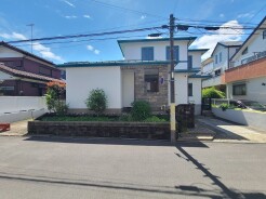 五感で感じる、現地でしかわからない事も沢山ございます。周辺環境なども一緒にご案内いたしますのでお気軽にお問合せください。
