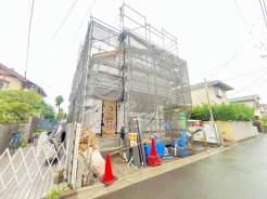 五感で感じる、現地でしかわからない事も沢山ございます。周辺環境なども一緒にご案内いたしますのでお気軽にお問合せください。
