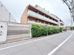 杉並区和泉１丁目