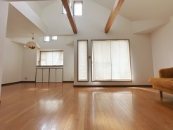 文京区西片２丁目