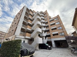 新宿区西落合３丁目