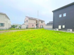 最低でも６０坪以上ほしい、あなたの希望をかなえるワイドな区画割りがここに。
