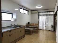 家族が自然に集りそうな広さが魅力のＬＤＫ。
