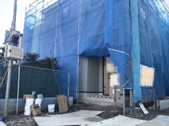 建築中ですが、同じグレードの完成済み建物を参考にご覧になることもできます。現地より最寄りの物件をご案内しますので、お気軽にご要望をお聞かせください。
