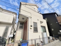 奥まった立地ながら、その分通行人等の目にも触れにくい建物配置。
