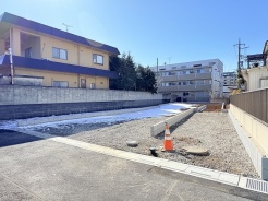 全２区画の分譲地で見比べてご検討いただくのもおすすめです。