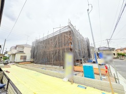 同じグレードで建てられた最寄りの完成物件を、参考にご覧になれます。
