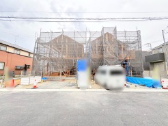 基礎から完成済みの住まいまで、各工程をご確認いただけます。
