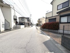 草加市青柳８丁目