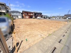 今なら建築中の住まいをご覧いただけます。構造体の質問もお気軽に。
