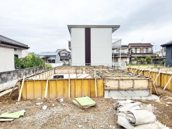 新たな暮らしが息づく、確かな礎を築く瞬間。