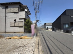 車の通りも少ない閑静な住宅地。子育てにも、第二の人生にも。

