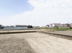空が広く見渡せる開放的な環境で、日々の暮らしに心地よいゆとりと落ち着きをもたらしてくれます。