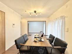 家族が自然に集りそうな広さが魅力のＬＤＫ。
