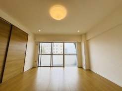 ご家族みんながゆったりくつろげる広々リビング。
