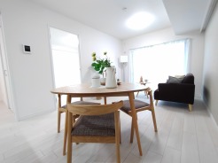 家族団らんの時間も増えそうな、くつろぎのＬＤＫ。
