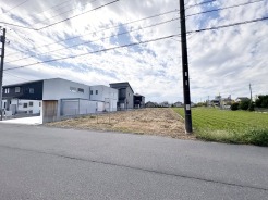 南を空けた配置がしやすい北入り区画、採光にこだわった家づくりが可能。
