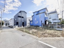 越谷市東大沢３丁目