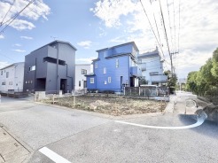 越谷市東大沢３丁目