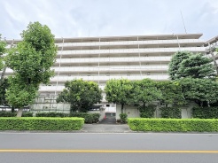 越谷市赤山町４丁目