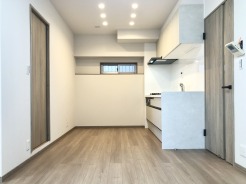 越谷市南越谷４丁目