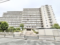 こちらのマンションは、全236戸のコミュニティです。
