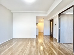 リビング空間にこだわりたい方に、見ていただきたい住宅です。
